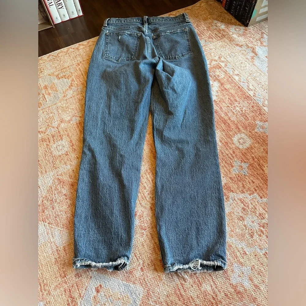 Abercrombie & Fitch High Rise Button Fly Mom Jean distressed medium wash 27 4R - Picture 6 of 10